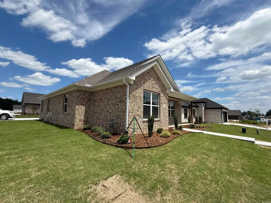 3916 Spencer Crossing Drive, Benton, AR 72019 - #3