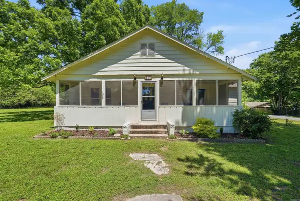 211 NE Third Street, Bryant, AR 72022