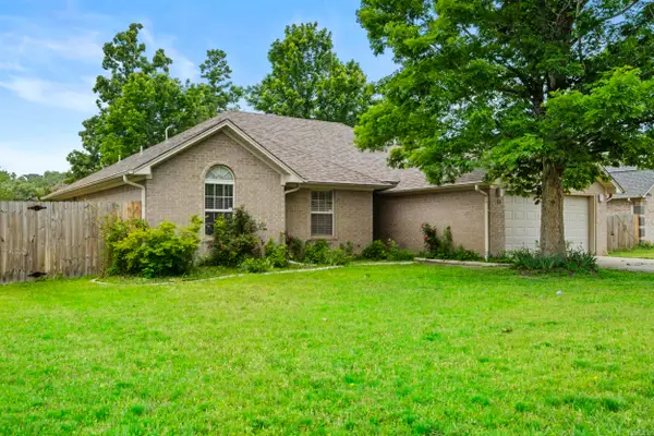 86 Magness Creek Drive, Cabot, AR 72023