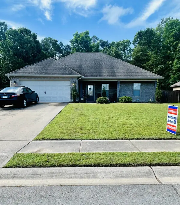 1008 Huck Finn Boulevard, Redfield, AR 72132