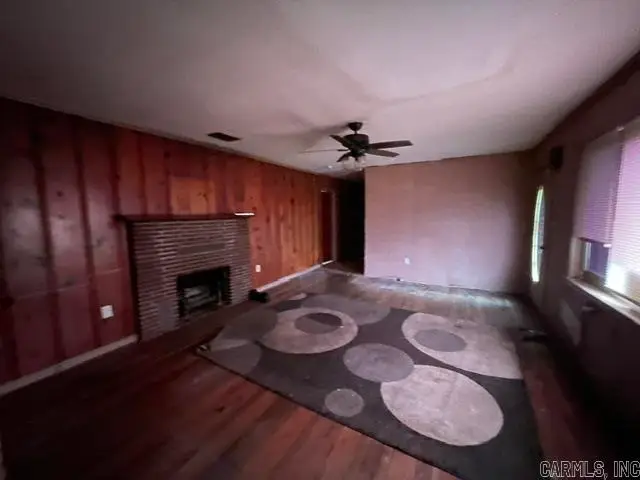 1901 S Buerkle Street, Stuttgart, AR 72160 - #3
