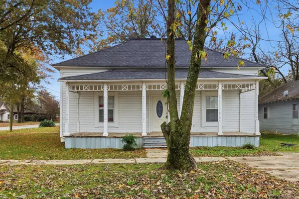 628 E 2nd Street, Stuttgart, AR 72160