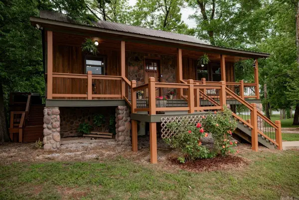 120 Upper Yorktown Drive, Locust Grove, AR 72550