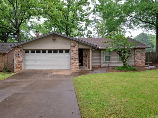 2 Kingspark Drive, Maumelle, AR 72113