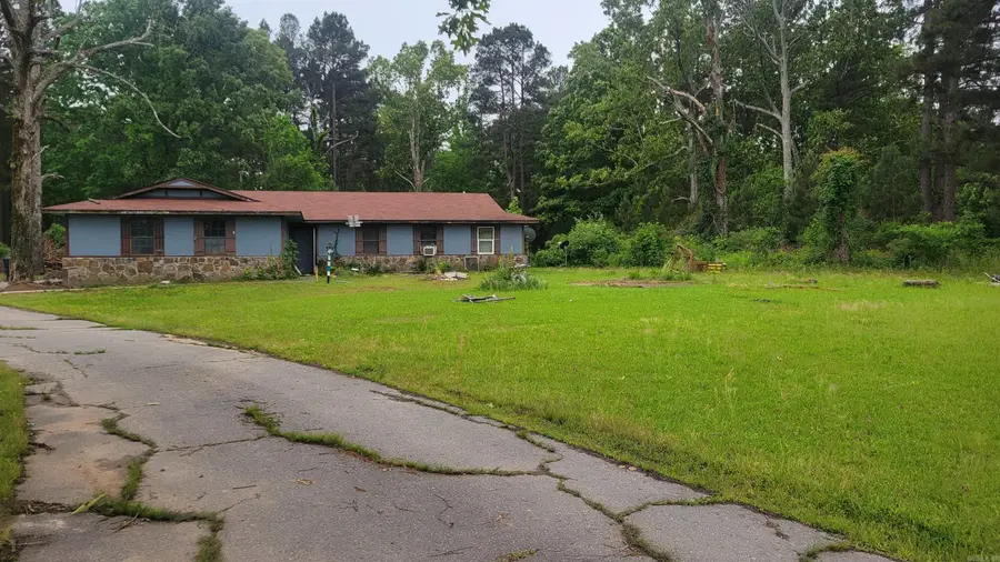9102 Shannon Road, Pine Bluff, AR 71603 - #2