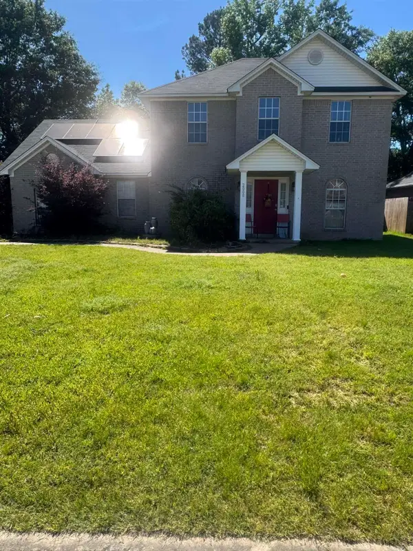 2008 Pleasant Pointe Circle, Bryant, AR 72022