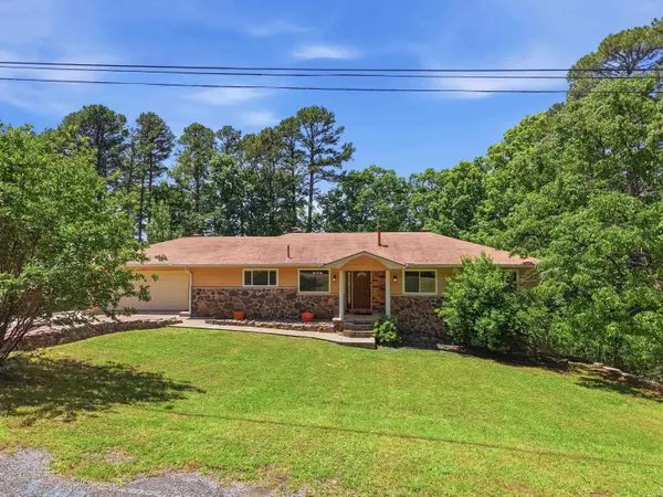 107 Hillside Drive, Fairfield Bay, AR 72088