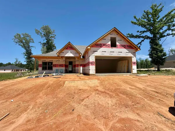 6838 Detonti Road, Bauxite, AR 72011