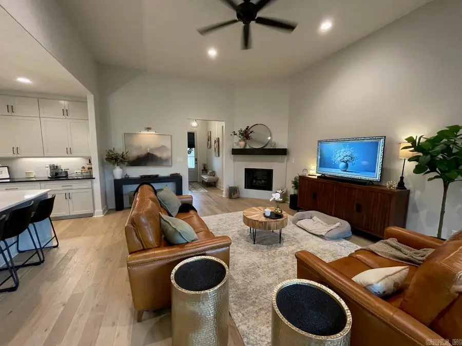 184 Ridgeview Trail, Maumelle, AR 72113 - #3