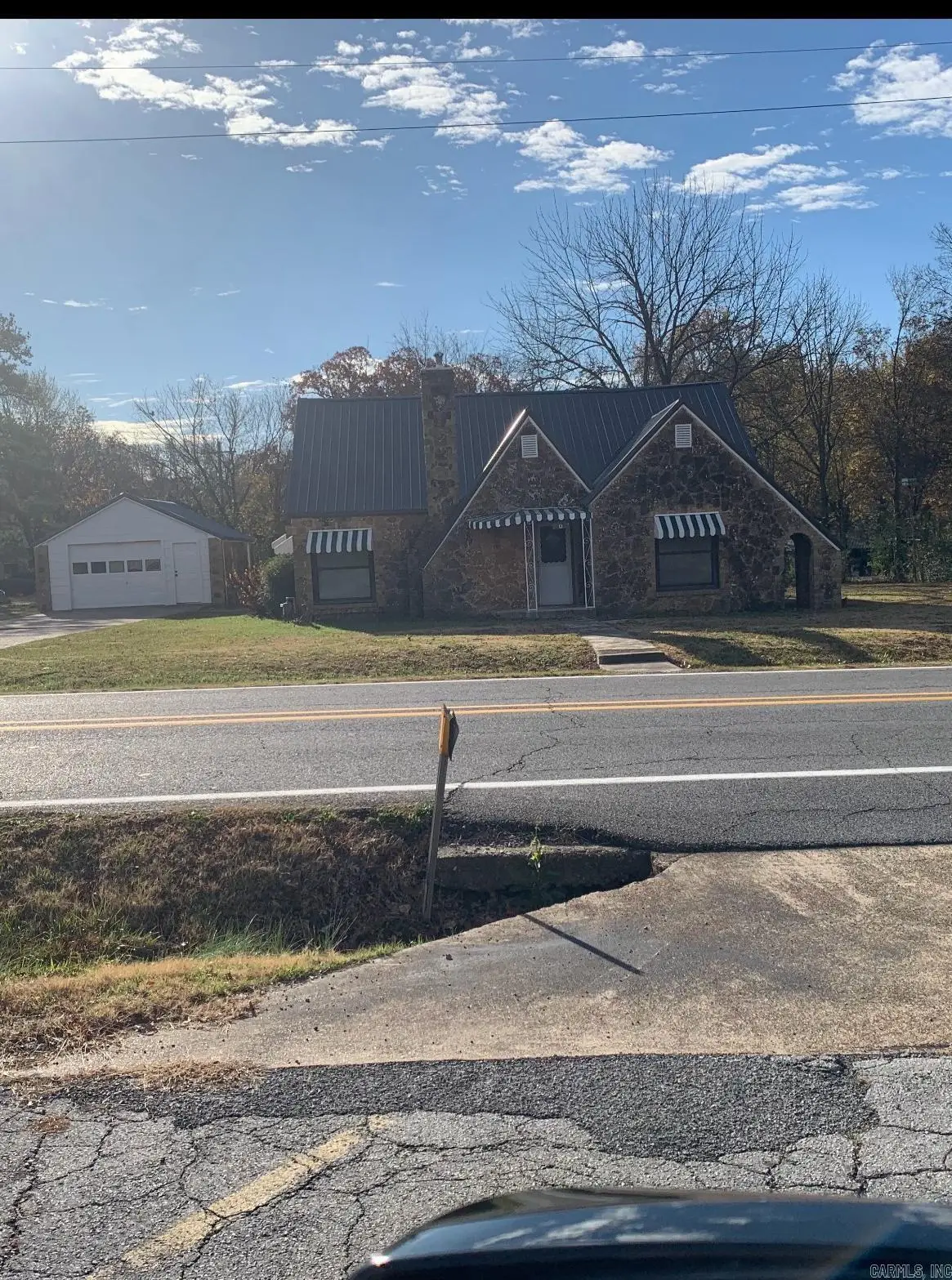 404 W Main Street, Mountain View, AR 72560 - #1