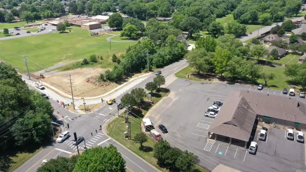 3225 Tyler, Conway, AR 72034