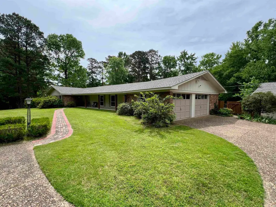 2901 Country Club Road, Arkadelphia, AR 71923 - #2