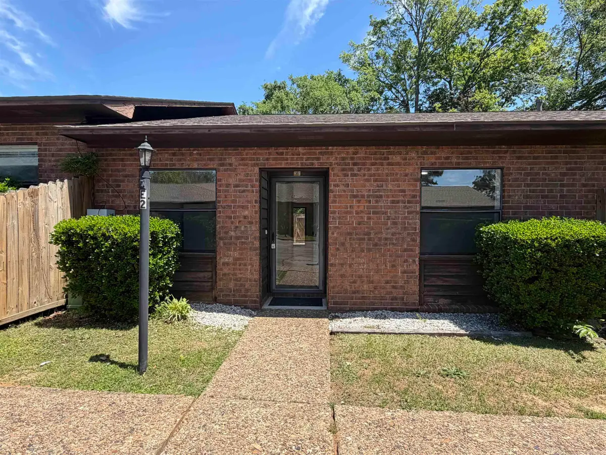 301 Hammond Drive #E2, Hot Springs, AR 71913 - #1