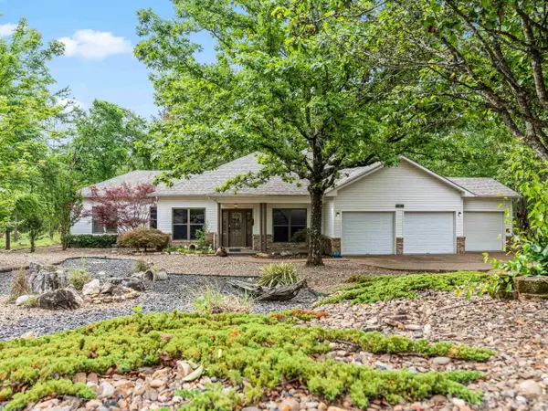 230 Pizarro Drive, Hot Springs Village, AR 71909