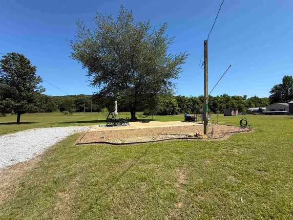 369 N River View Lane, Mountain View, AR 72560