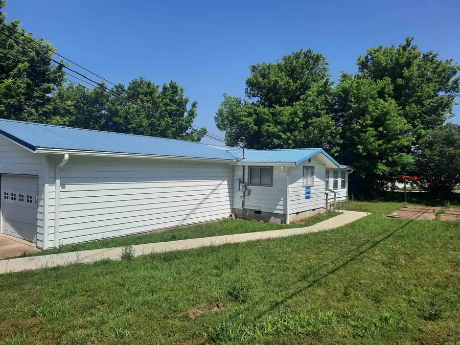 201 S Hwy 5, Mountain View, AR 72560 - #2
