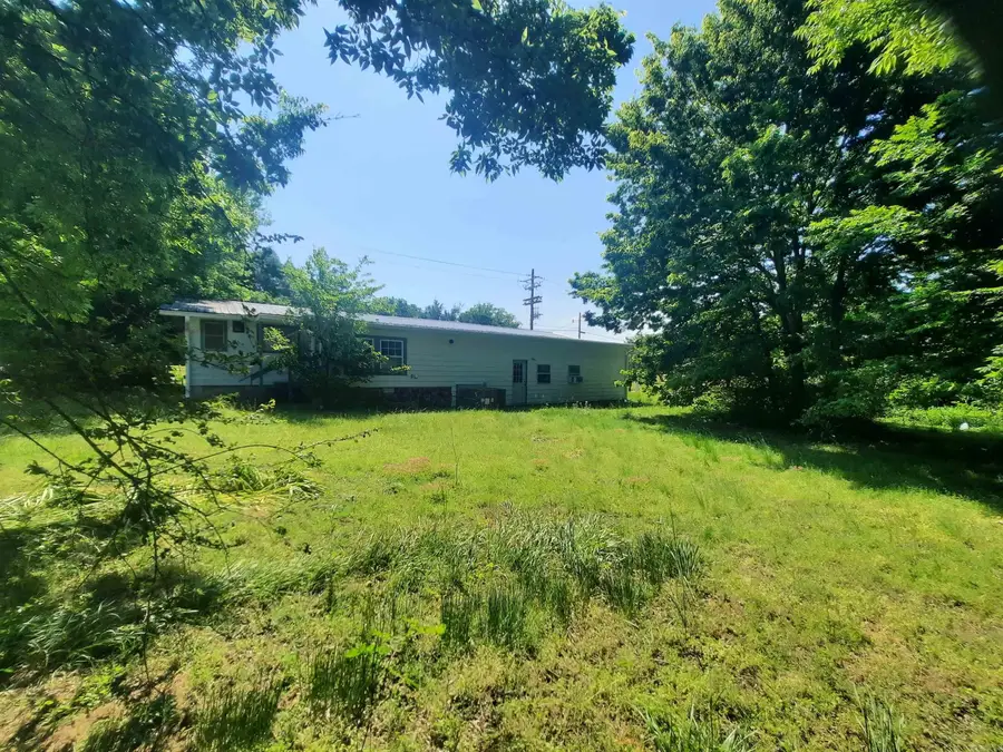 201 S Hwy 5, Mountain View, AR 72560 - #3