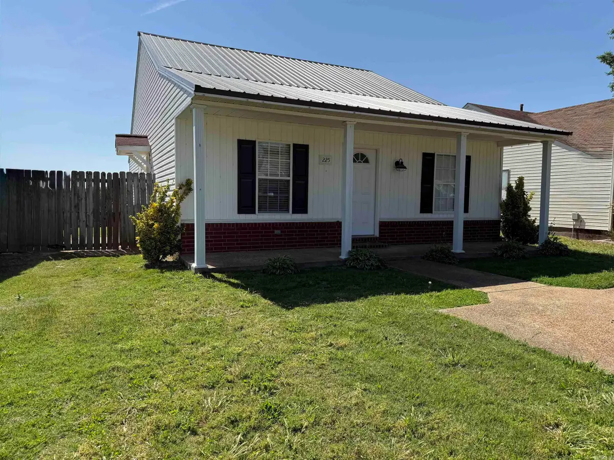 225 Sequoia St, Wynne, AR 72396 - #1