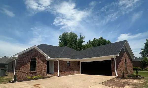 21 Crestwood Drive, Cabot, AR 72023