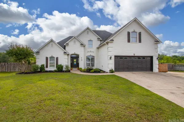 13 River Circle, Mayflower, AR 72106