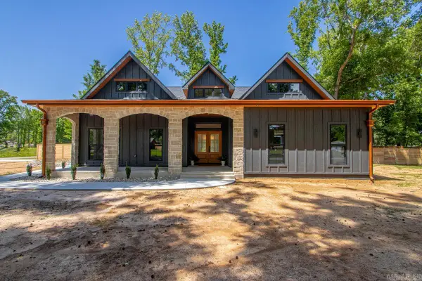 66 Friendship Road, Conway, AR 72032