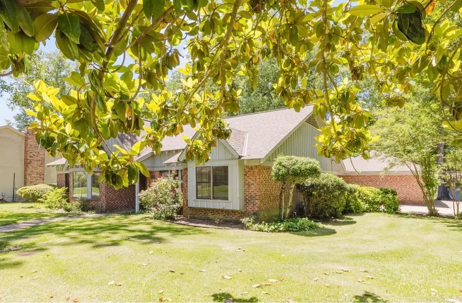 110 Ridgewood, Prescott, AR 71857 - #3