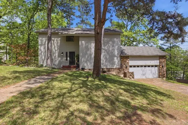 42 Stoneledge Drive, Maumelle, AR 72113
