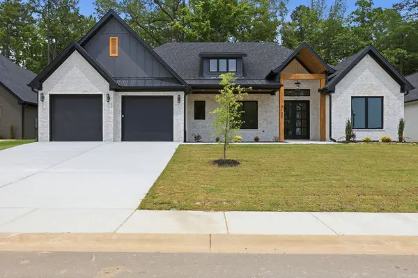 7130 Moon View Place, Alexander, AR 72002