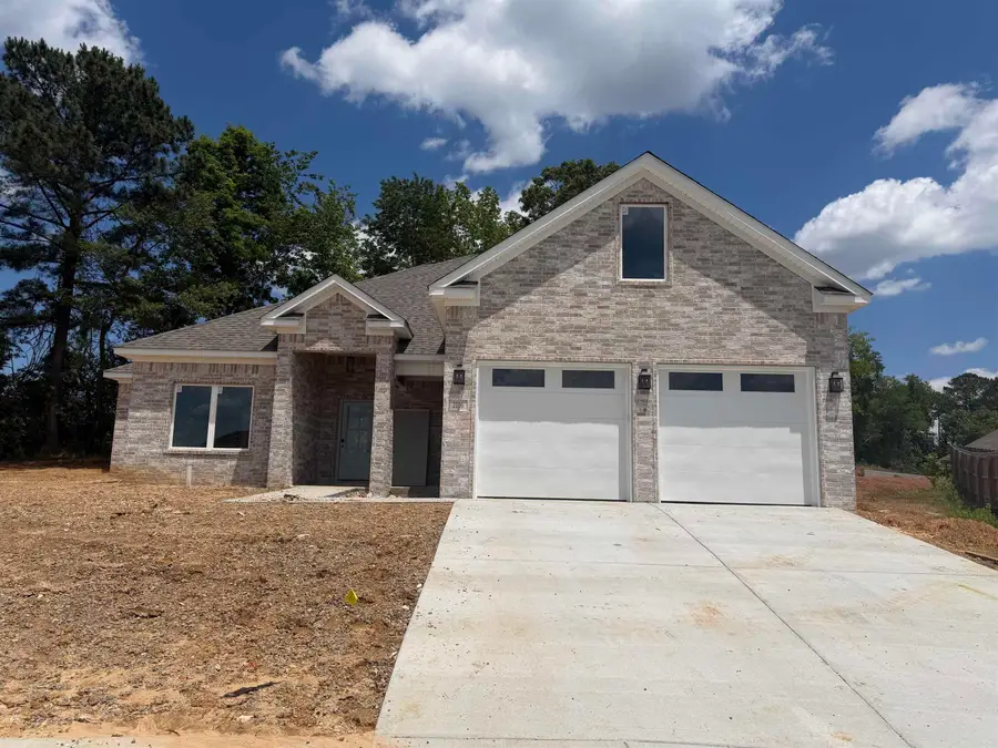 2116 Sable Oaks, Bryant, AR 72022 - #2