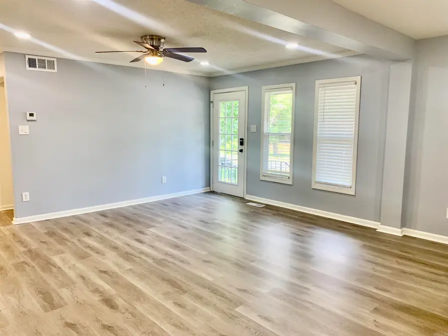 5 Roxbury Drive, Little Rock, AR 72209 - #3