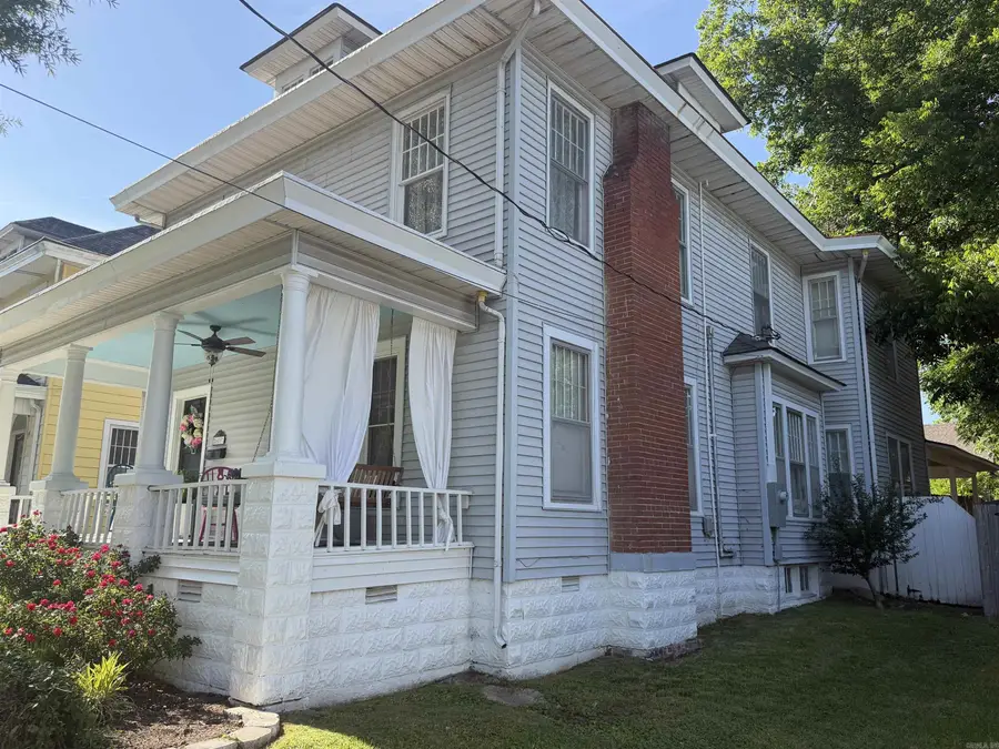 609 W Poplar Street, Paragould, AR 72450 - #2