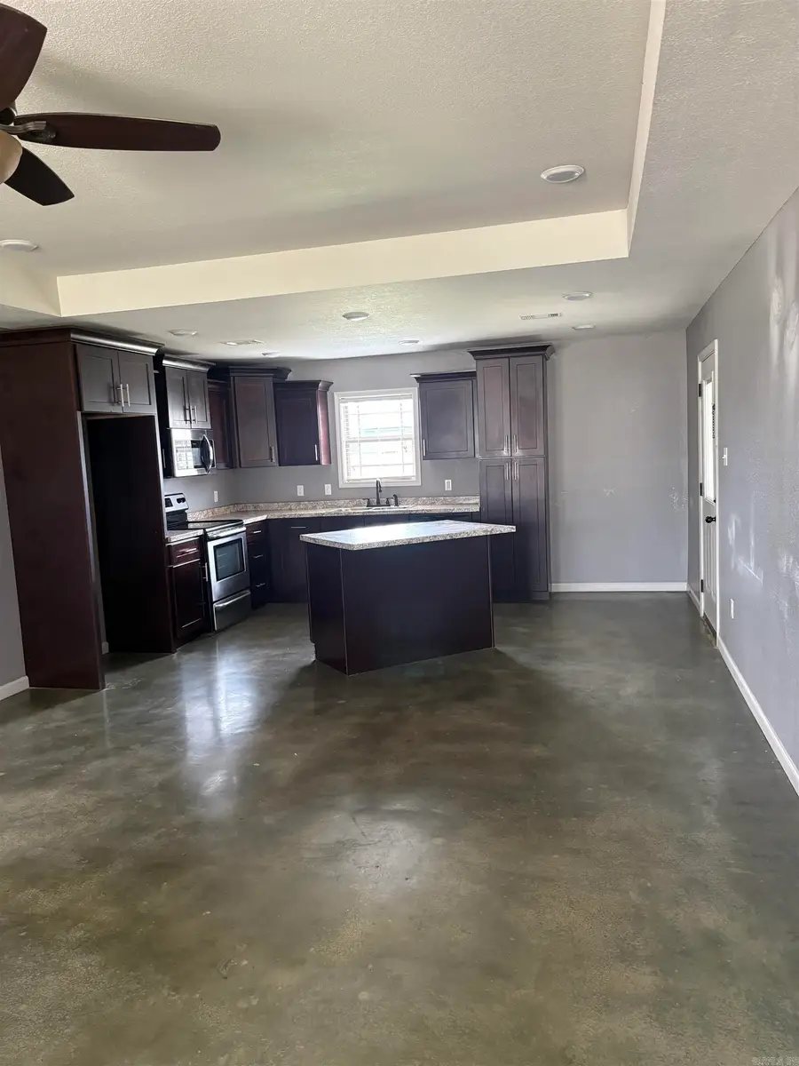 106 Gavin Drive, Paragould, AR 72450 - #2