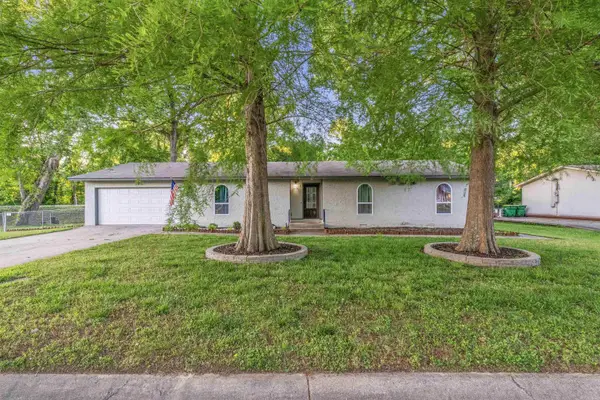 1 Brookway Drive, Sherwood, AR 72120