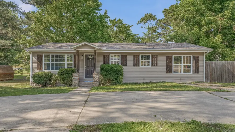1307 Wirt St, Paragould, AR 72450 - #2