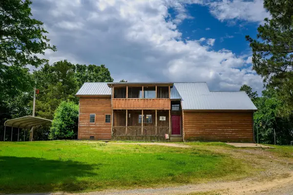 138 Sunrise Lane, Cove, AR 71937
