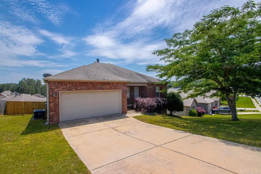 5721 Heritage Heights Drive, Benton, AR 72019 - #3