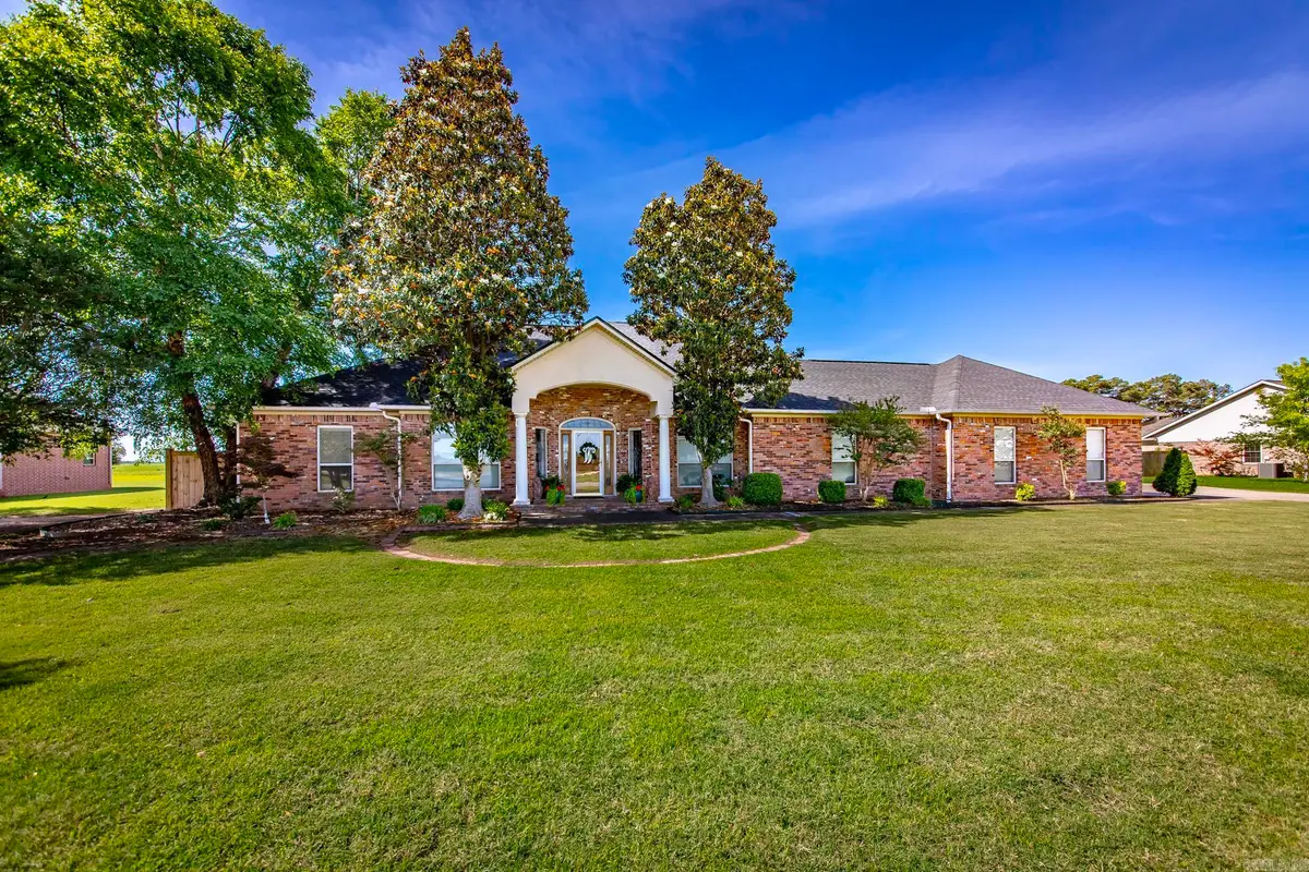 108 Cambridge Place, England, AR 72406 - #1