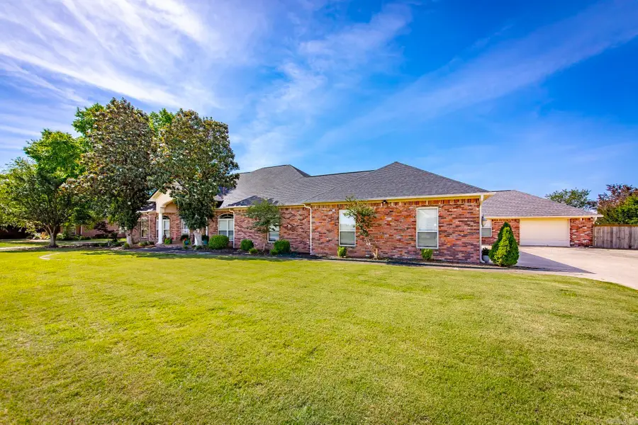 108 Cambridge Place, England, AR 72406 - #3