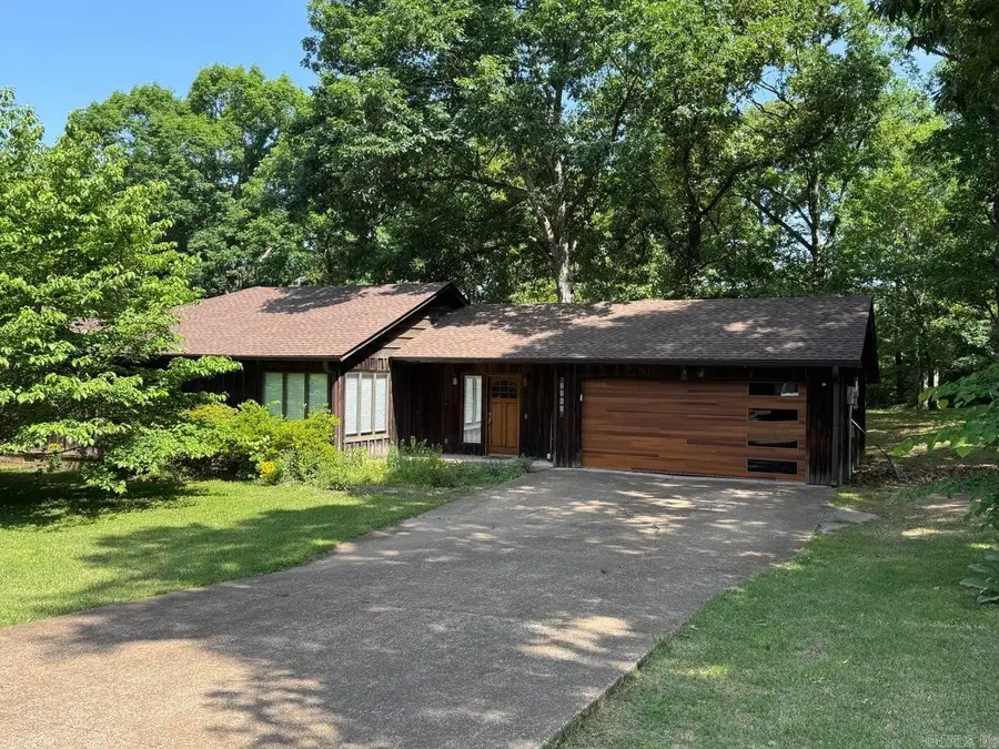 2985 Shade Tree Drive, Batesville, AR 72501 - #3