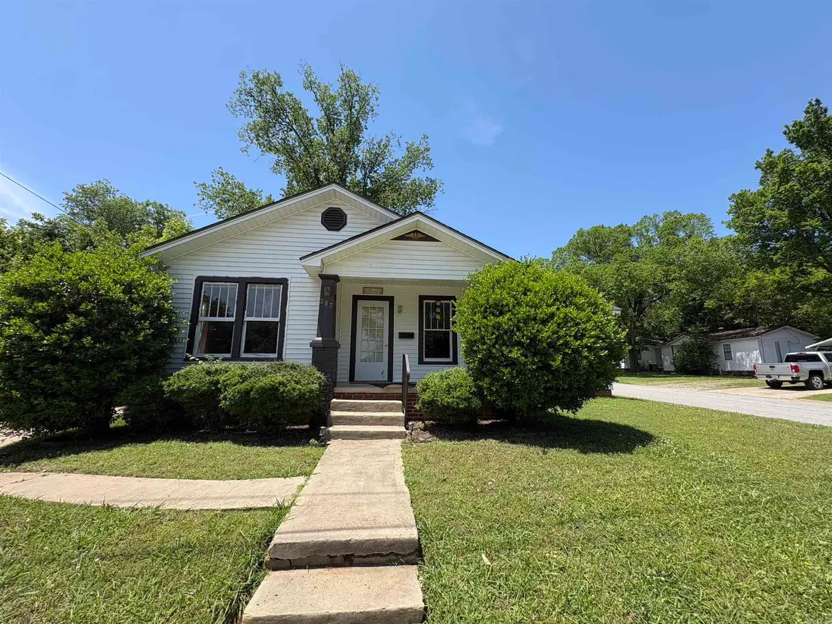 207 N Sowell St., Searcy, AR 72143 - #1