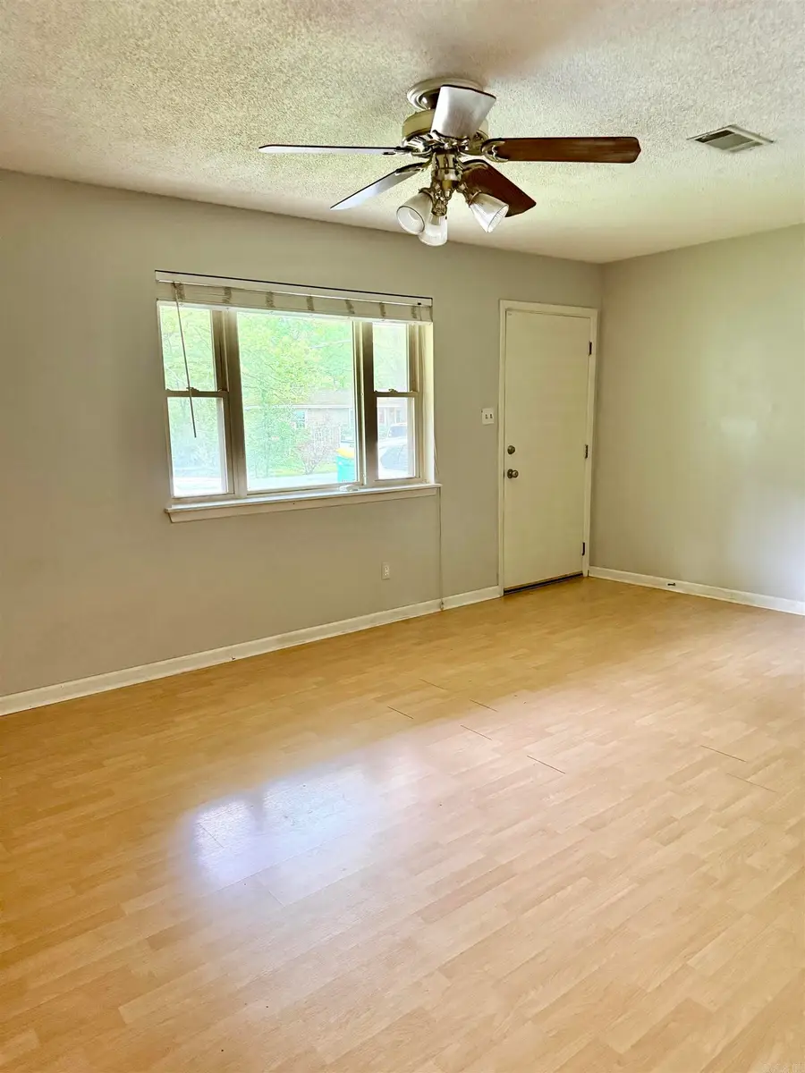 6 Fairfield Drive, Sherwood, AR 72120 - #2