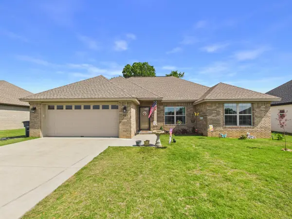 1207 Ridgefield Circle, Searcy, AR 72143