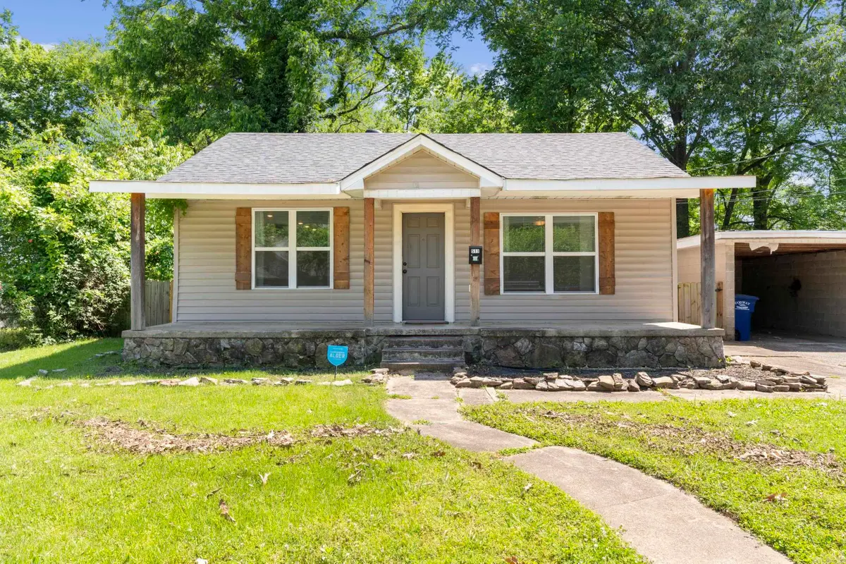 511 1st Street, Conway, AR 72032 - #1