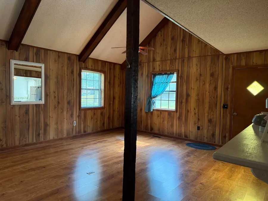 424 School St, Melbourne, AR 72556 - #3