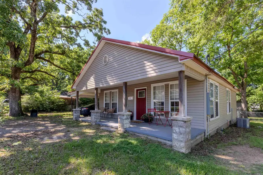 103 E Rock Street, Morrilton, AR 72110 - #2