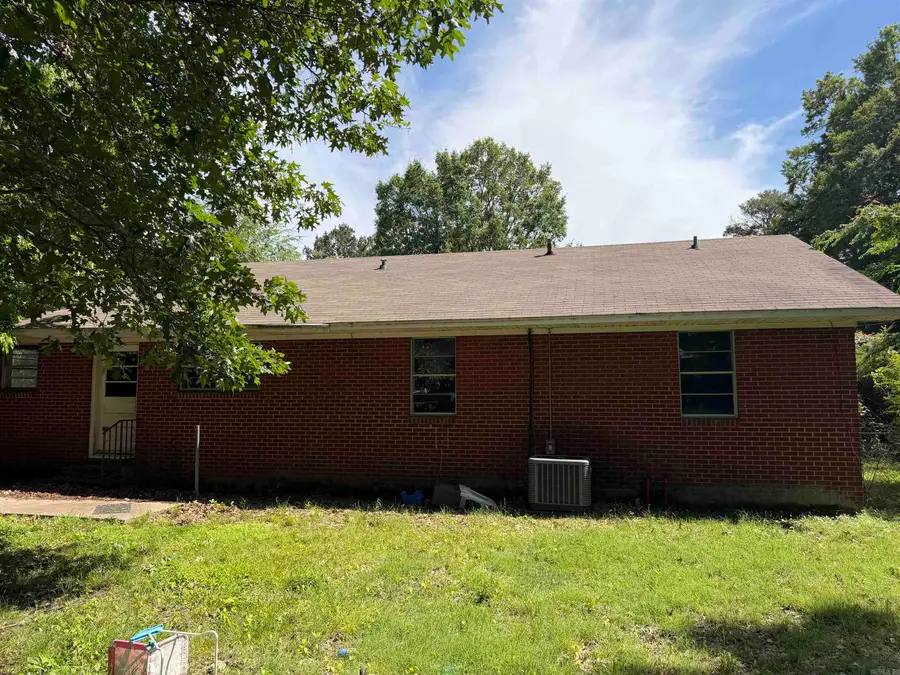 718 W Cross St, Dewitt, AR 72042 - #2