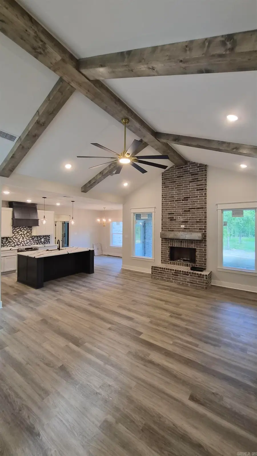 6708 N. Detonti Road, Bauxite, AR 72011 - #2