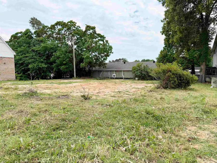 624 W Garland Street, Paragould, AR 72450 - #3