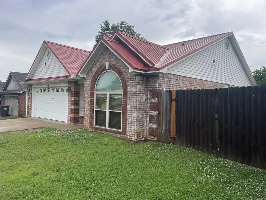 3913 Kingsberry Drive, Van Buren, AR 72956 - #2