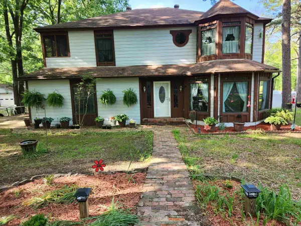 122 N Woodland Drive, Conway, AR 72032